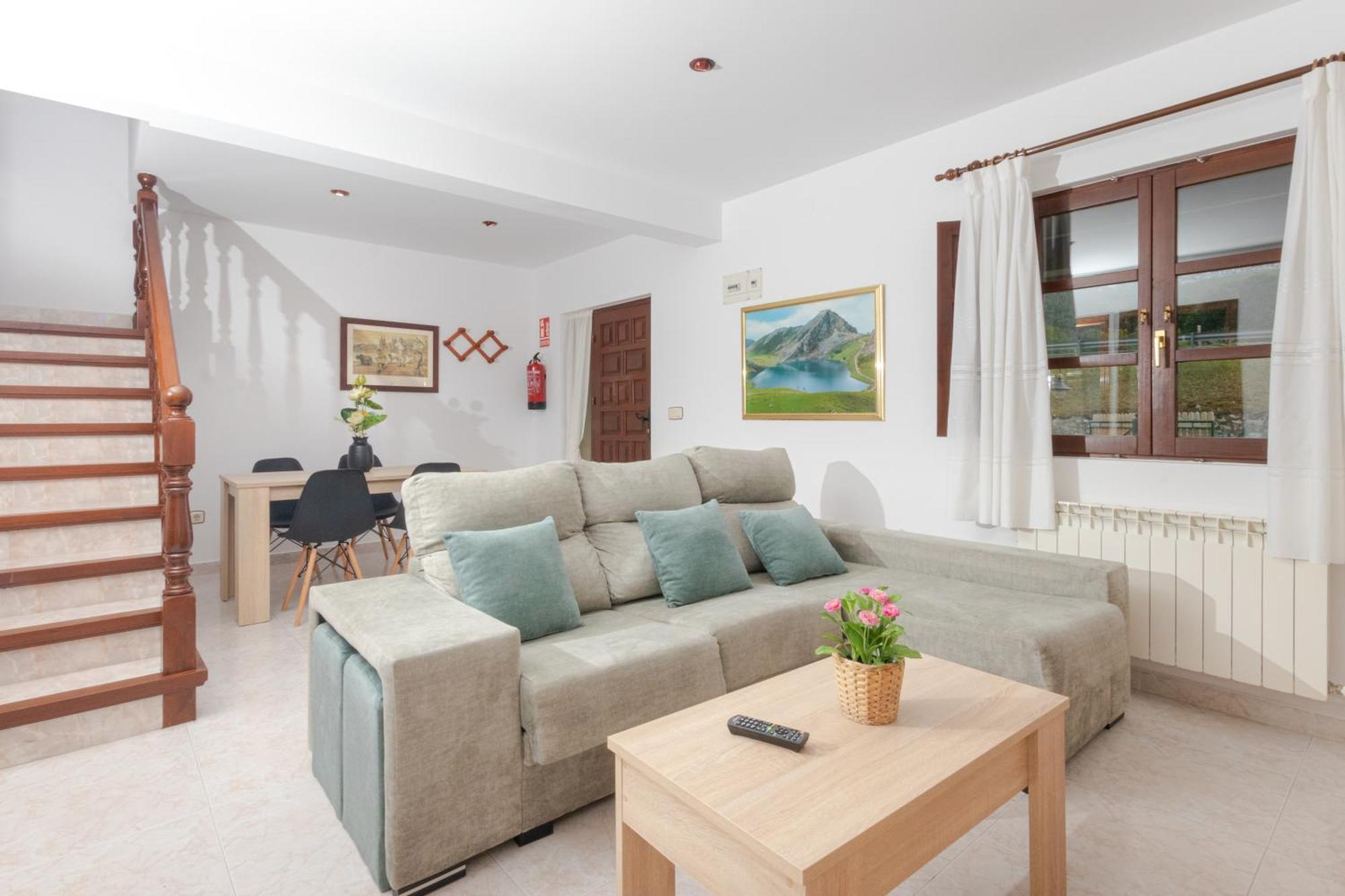 Apartamentos El Acebo Navés 部屋 写真