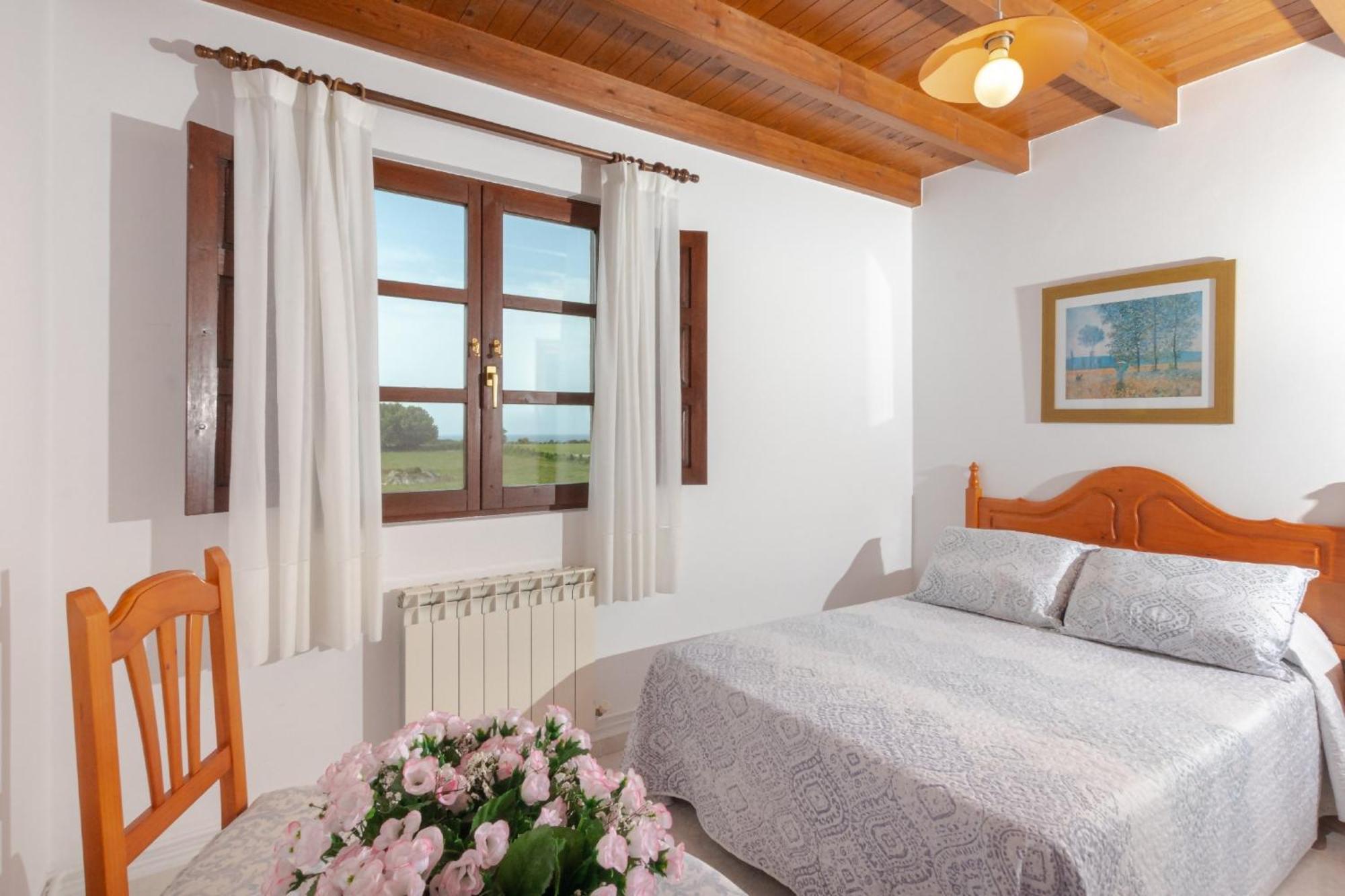 Apartamentos El Acebo Navés エクステリア 写真