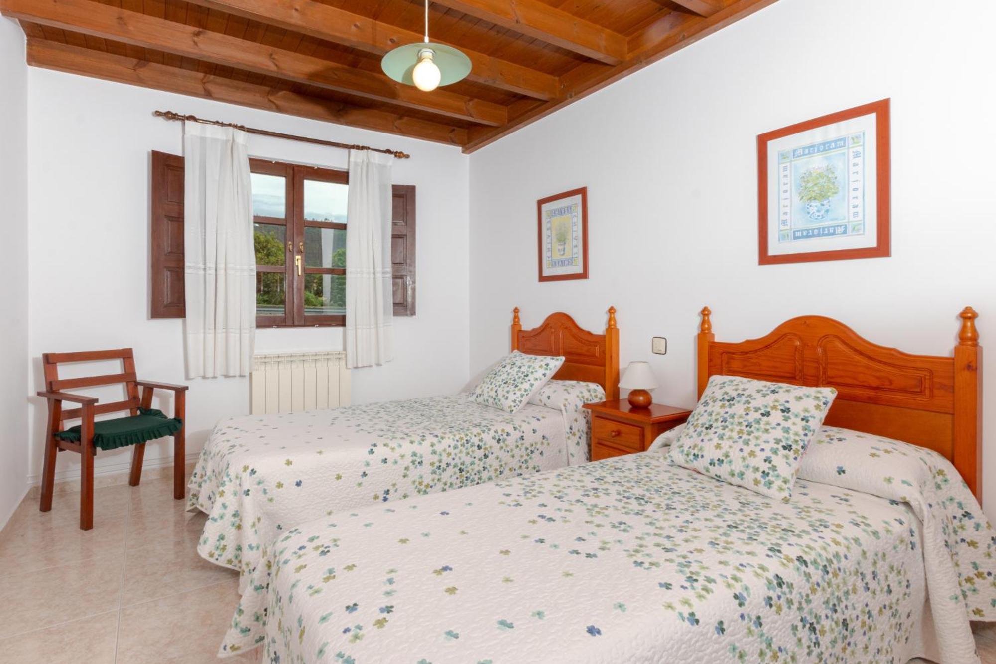 Apartamentos El Acebo Navés 部屋 写真